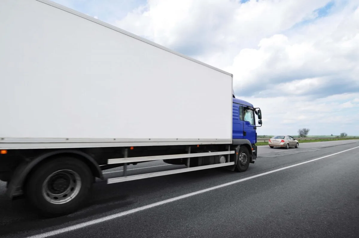 How to Choose the Right Interstate Moving Truck Size